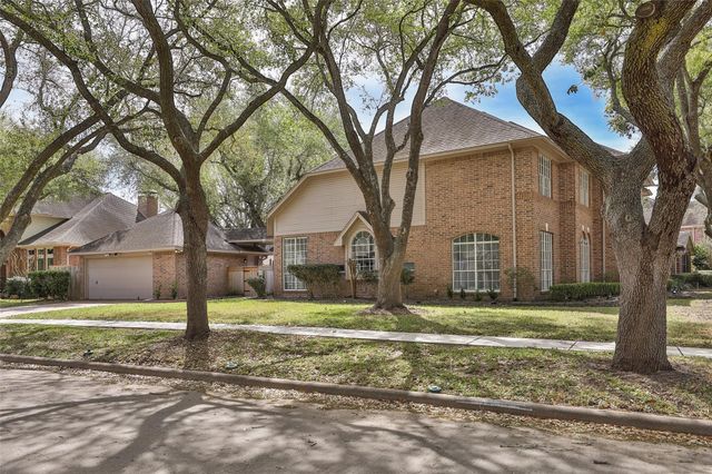 803 Epperson Way Court, Sugar Land, TX 77479