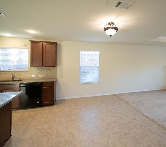 140 Waxberry Drive, Fate, TX 75189