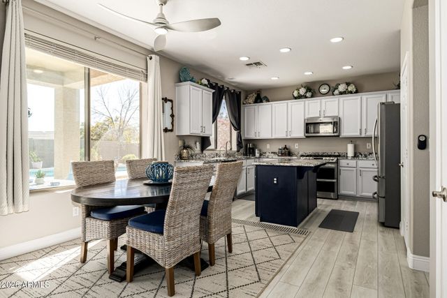 40249 N FAITH Lane, Anthem, AZ 85086