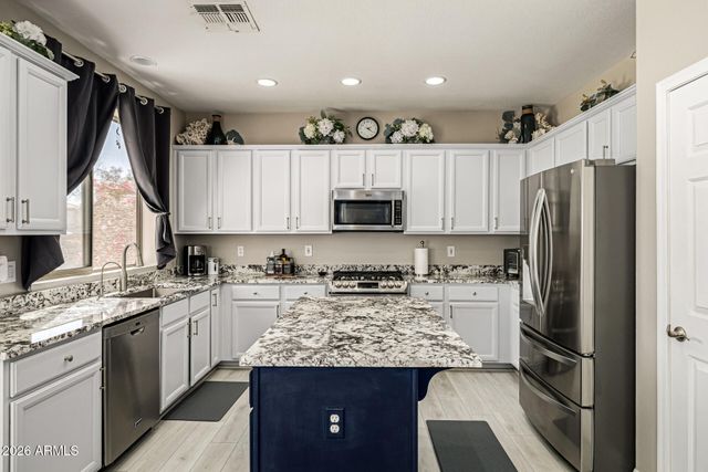 40249 N FAITH Lane, Anthem, AZ 85086