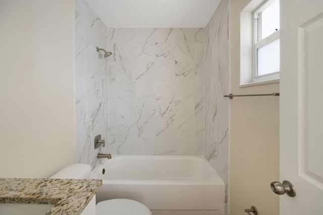 901 N F Street 8, Lake Worth Beach, FL 33460