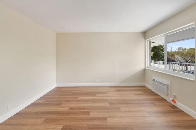 901 N F Street 8, Lake Worth Beach, FL 33460