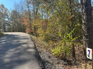 68 Wood View Drive Tract # 7, East Bernstadt, KY 40729