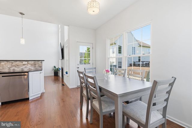 21 N DANBURY CIR, Coatesville, PA 19320