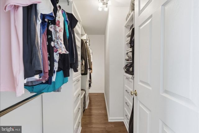 21 N DANBURY CIR, Coatesville, PA 19320