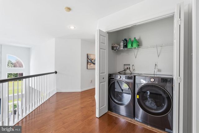 21 N DANBURY CIR, Coatesville, PA 19320