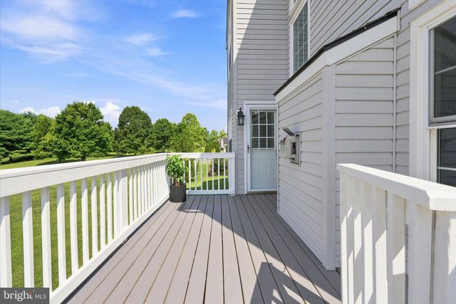 21 N DANBURY CIR, Coatesville, PA 19320