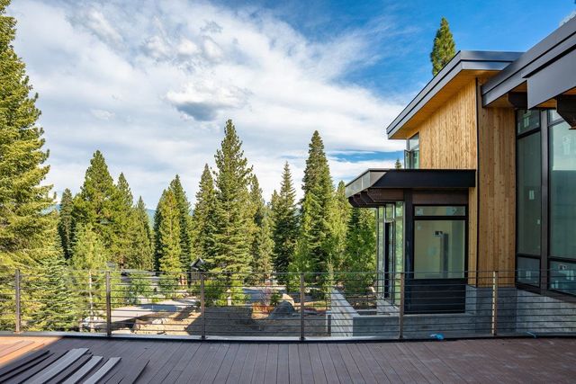 9321 Nine Bark Road, Truckee, CA 96161