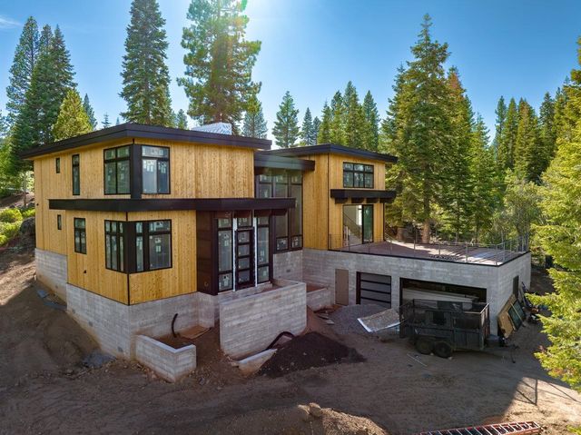 9321 Nine Bark Road, Truckee, CA 96161