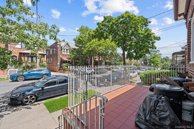 3329 Wilson Avenue, Bronx, NY 10469