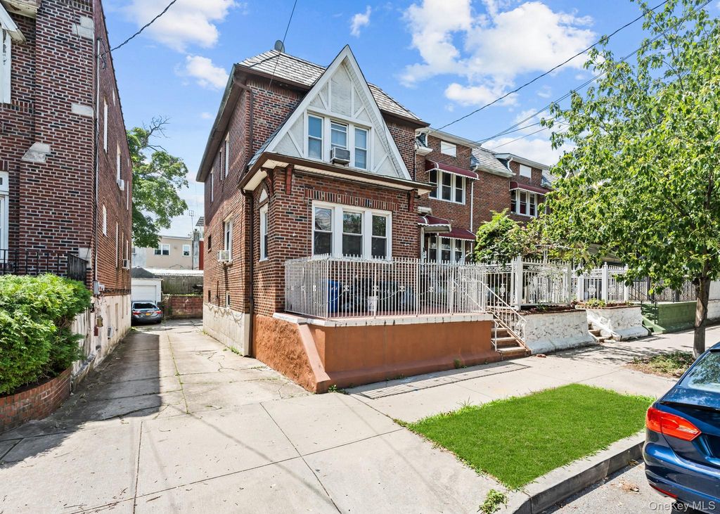 3329 Wilson Avenue, Bronx, NY 10469