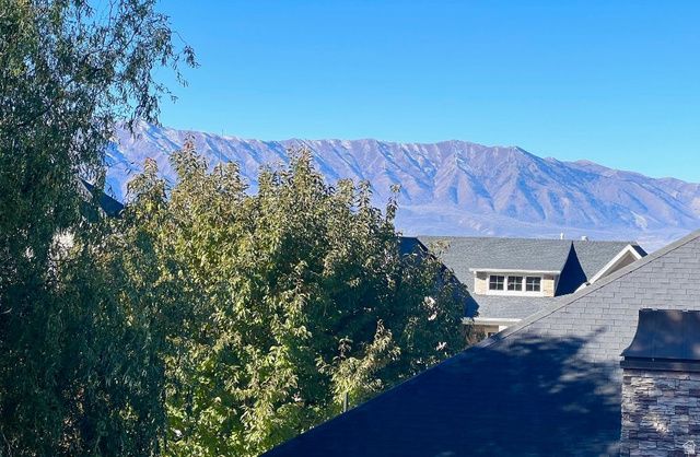 1211 GRANDVIEW DR, Providence, UT 84332