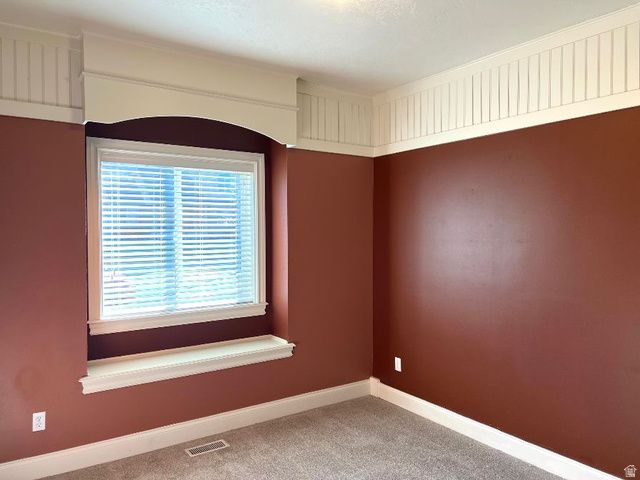 1211 GRANDVIEW DR, Providence, UT 84332