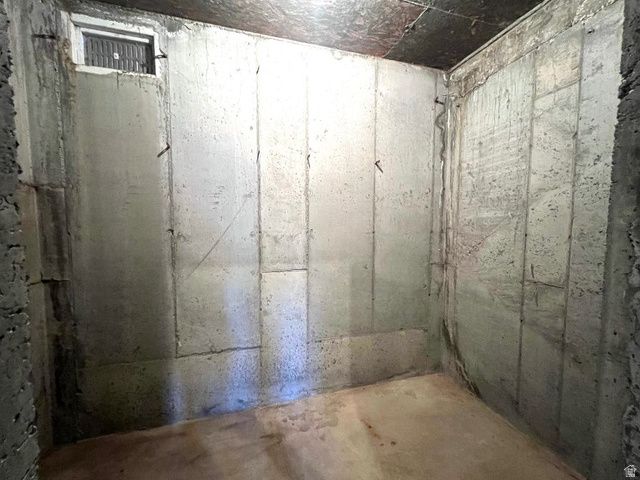 1211 GRANDVIEW DR, Providence, UT 84332