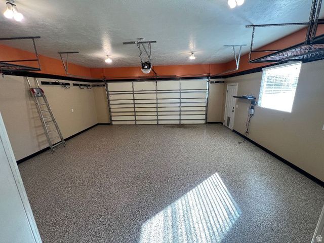 1211 GRANDVIEW DR, Providence, UT 84332