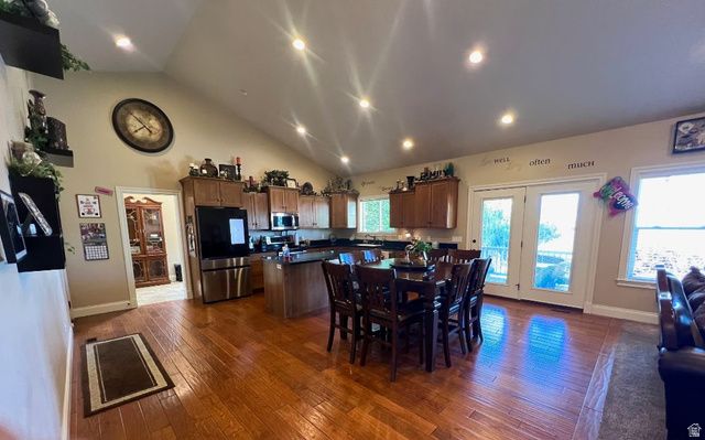 1211 GRANDVIEW DR, Providence, UT 84332