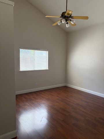 5191 W Fremont, Fresno, CA 93722