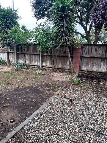 5191 W Fremont, Fresno, CA 93722