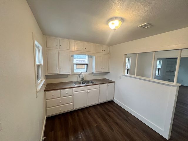 1005 Bluebonnet Ave, Big Spring, TX 79720