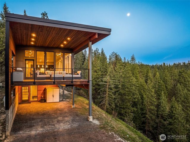 1912 Alpenview Drive, Leavenworth, WA 98826