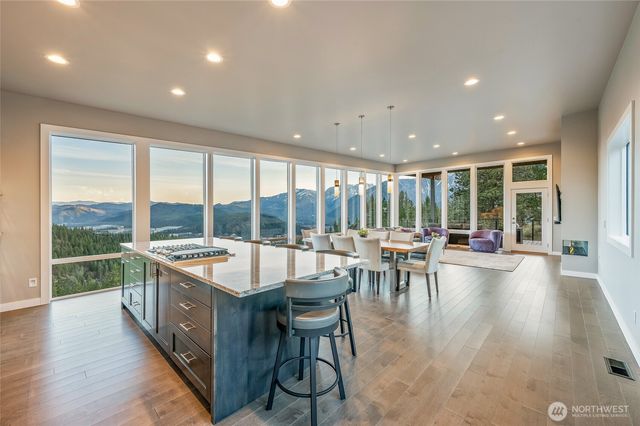 1912 Alpenview Drive, Leavenworth, WA 98826