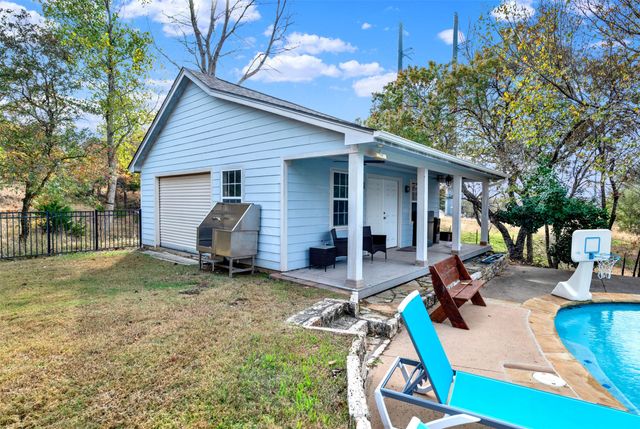 152 Valley View Court, Willow Park, TX 76087