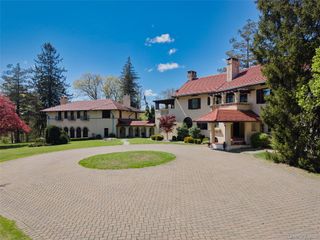 14 Castleton Drive, Highland Mills, NY 10930