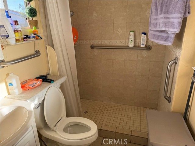 1439 W Kiama, Anaheim, CA 92802