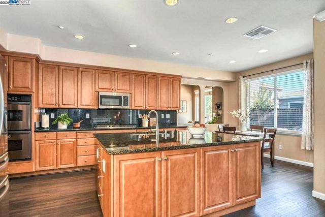 1461 Majestic Ln, Brentwood, CA 94513