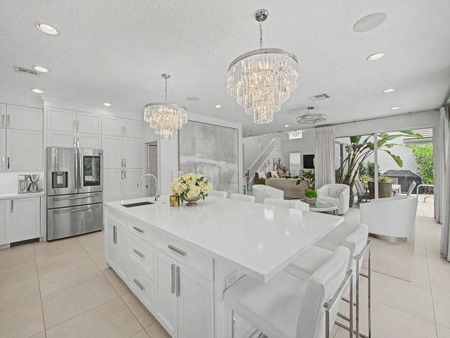 6620 NW 42nd Way, Boca Raton, FL 33496