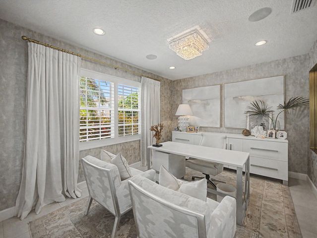 6620 NW 42nd Way, Boca Raton, FL 33496