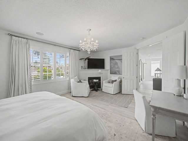 6620 NW 42nd Way, Boca Raton, FL 33496