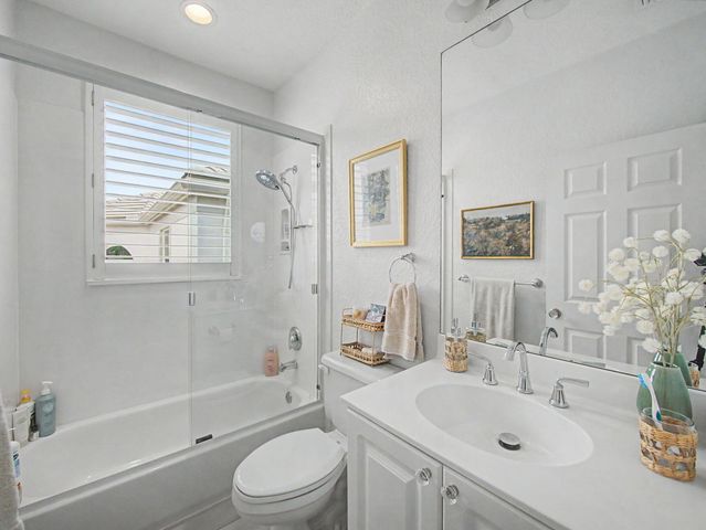 6620 NW 42nd Way, Boca Raton, FL 33496