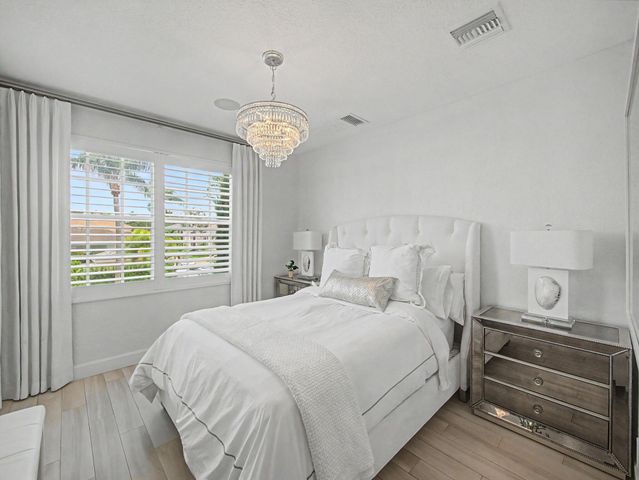 6620 NW 42nd Way, Boca Raton, FL 33496