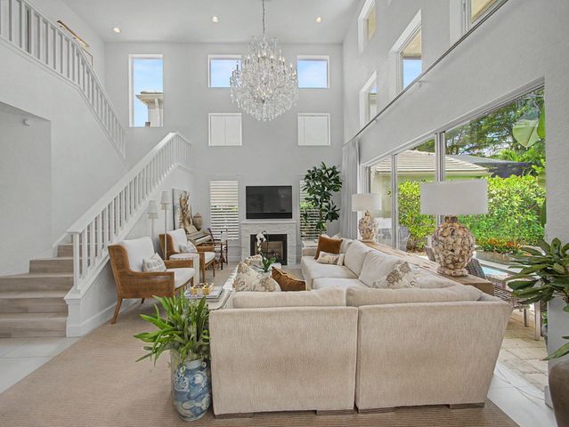 6620 NW 42nd Way, Boca Raton, FL 33496