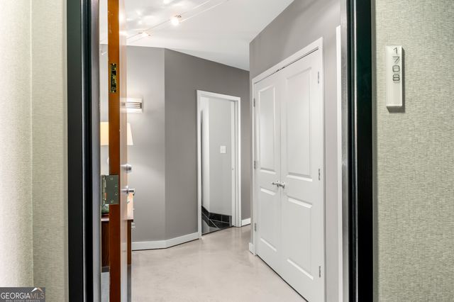 943 Peachtree Street NE 1708, Atlanta, GA 30309