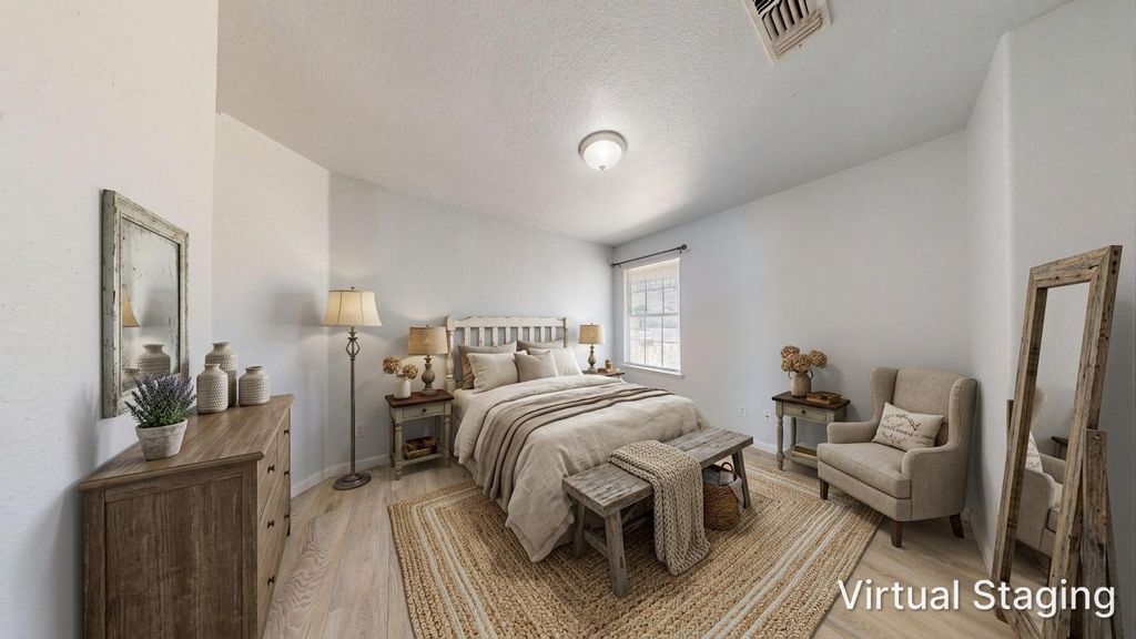 Image 16 of property listing at 101 Oak Court, Chowchilla, CA 93610