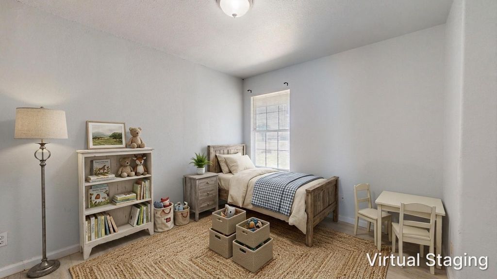 Image 18 of property listing at 101 Oak Court, Chowchilla, CA 93610