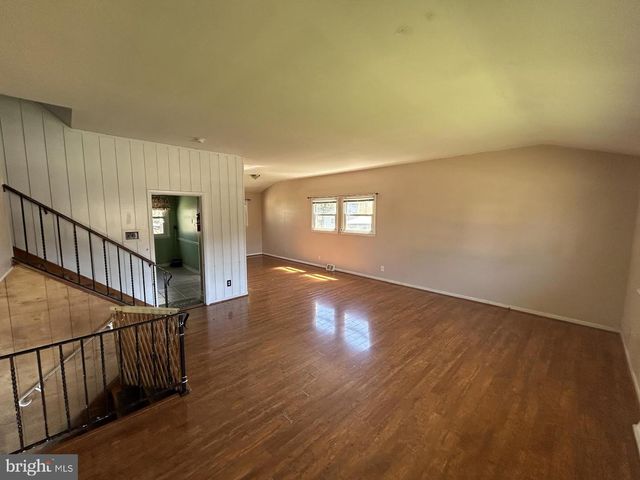 309 BELLE ARBOR DR, Cherry Hill, NJ 08034