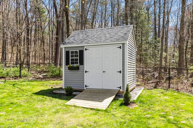 203 Main St, Acton, MA 01720