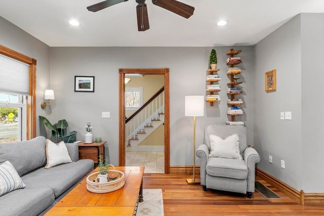 203 Main St, Acton, MA 01720