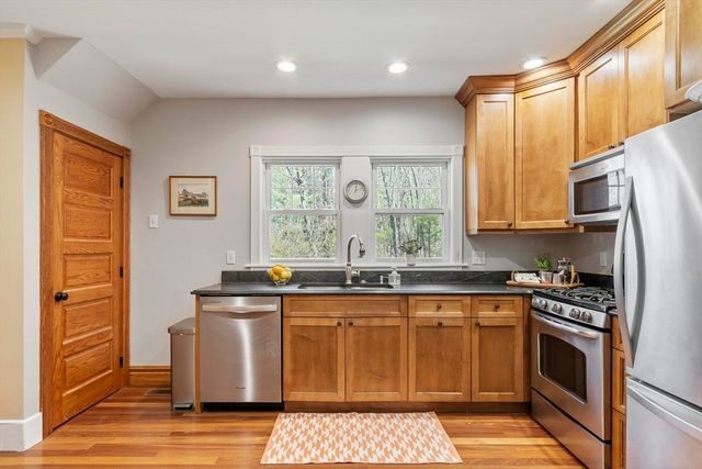 203 Main St, Acton, MA 01720