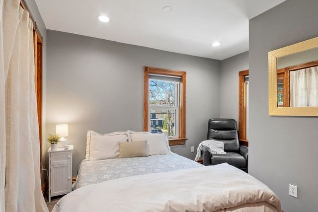 203 Main St, Acton, MA 01720