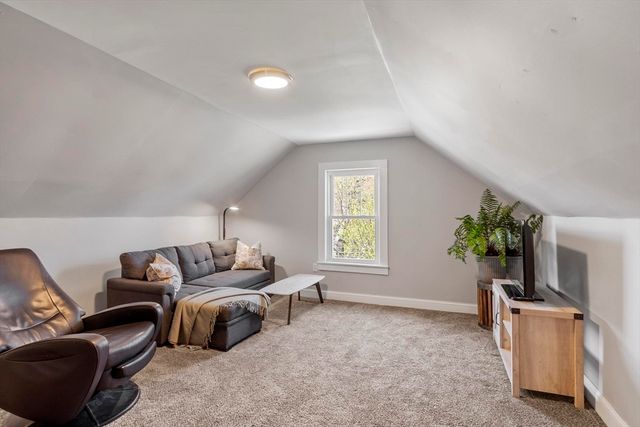 203 Main St, Acton, MA 01720