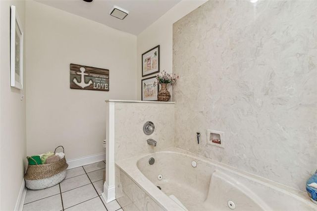 3520 51ST AVENUE W, Bradenton, FL 34210