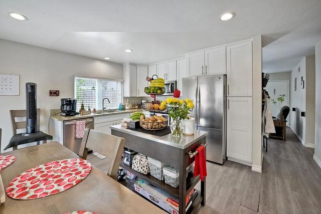 1322 Carnell Ct, San Diego, CA 92154