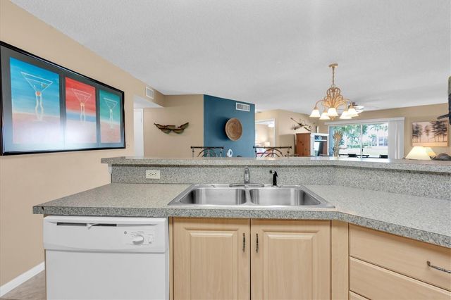 6000 BAHIA DEL MAR CIRCLE 131, Tierra Verde, FL 33715