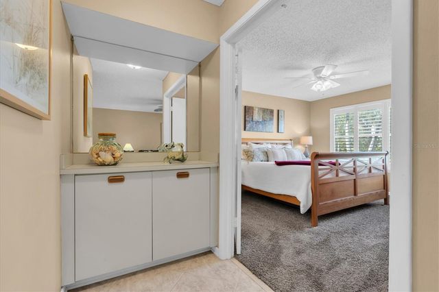 6000 BAHIA DEL MAR CIRCLE 131, Tierra Verde, FL 33715