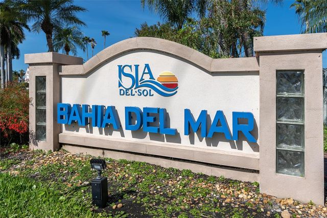 6000 BAHIA DEL MAR CIRCLE 131, Tierra Verde, FL 33715