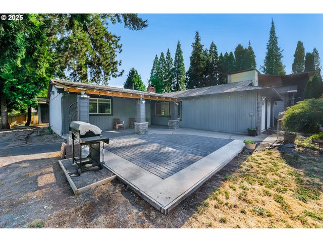 18465 Sw PHEASANT Ln, Beaverton, OR 97003
